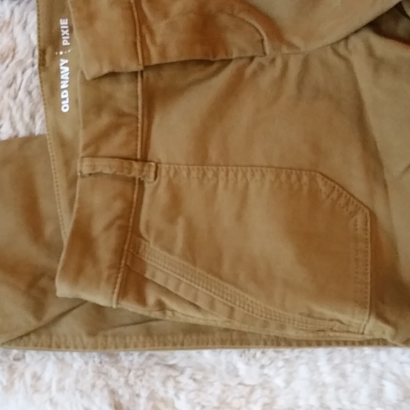 VGUC Old Navy pixie ankle length mustard skinny pant. Size 0. Length 26 … - Picture 4 of 9